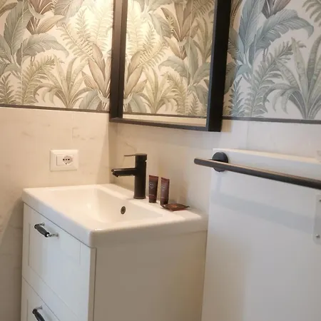 Couette-café Il Vicoletto - In Pieno Centro Cirò Marina