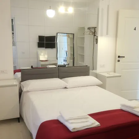 Panzió Il Vicoletto - In Pieno Centro Cirò Marina